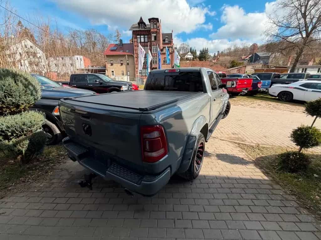 Dodge RAM 1500 Hemi Laramie"Crew-Cab" Long-Bed"Lachant 01/2019-photo-3