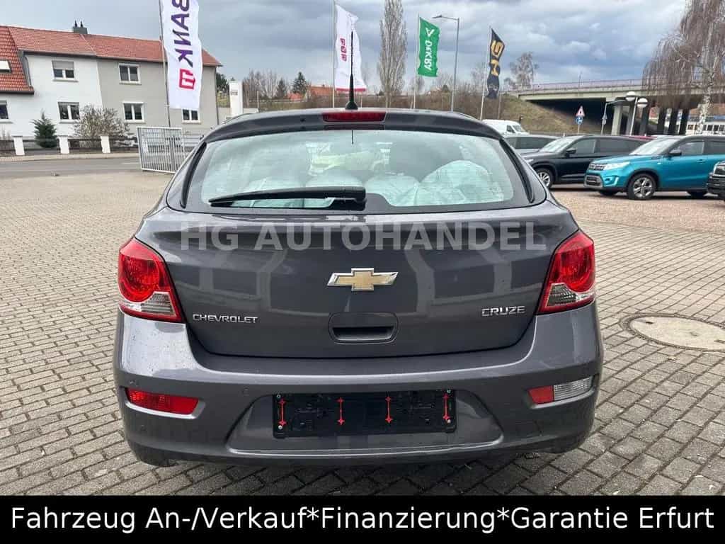 Chevrolet Cruze Hatchback Kamera Navi 04/2012-photo-5