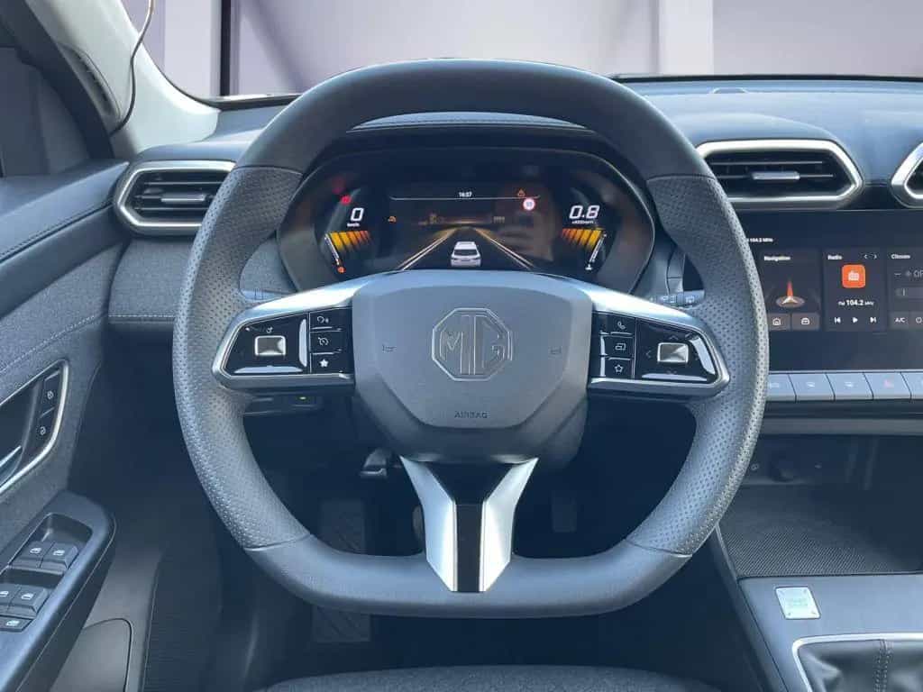 MG ZS 1.5 Standard 12/2025-photo-10