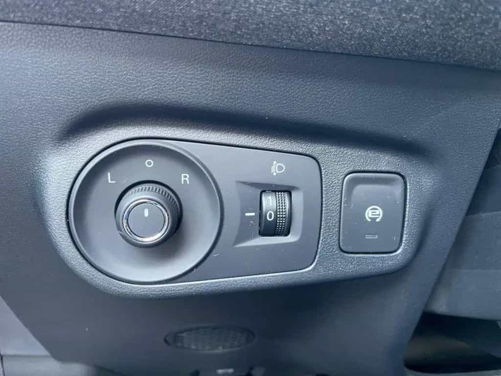 MG ZS 1.5 Standard 12/2025-photo-18
