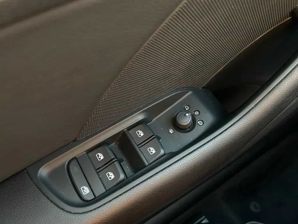 Audi A3 35 TDI Sportback s-tronic Navi Leder Xenon 07/2020-photo-11