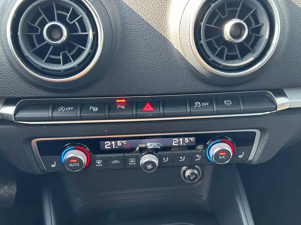 Audi A3 35 TDI Sportback s-tronic Navi Leder Xenon 07/2020-photo-20