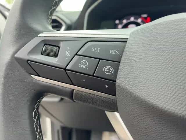 Seat Leon ST Style 1.5eTSI Navi LED Full-Link Klima P 01/2025-photo-12