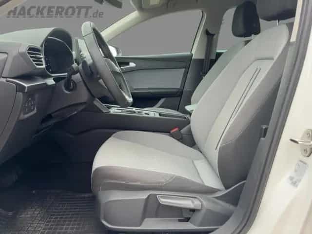 Seat Leon ST Style 1.5eTSI Navi LED Full-Link Klima P 01/2025-photo-5