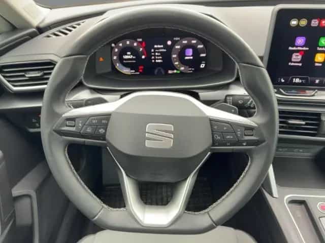 Seat Leon ST Style 1.5eTSI Navi LED Full-Link Klima P 01/2025-photo-8