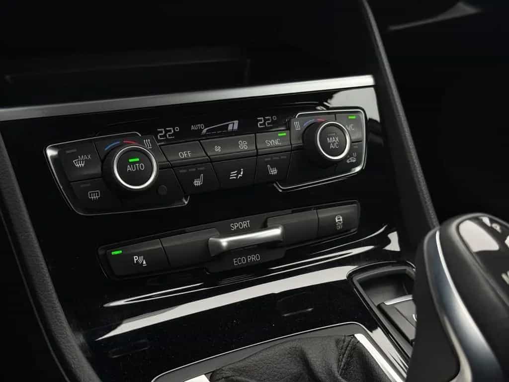 BMW 2 Series 218i Gran TourerI Autom.I CamI LEDI Garantie 04/2017-photo-21