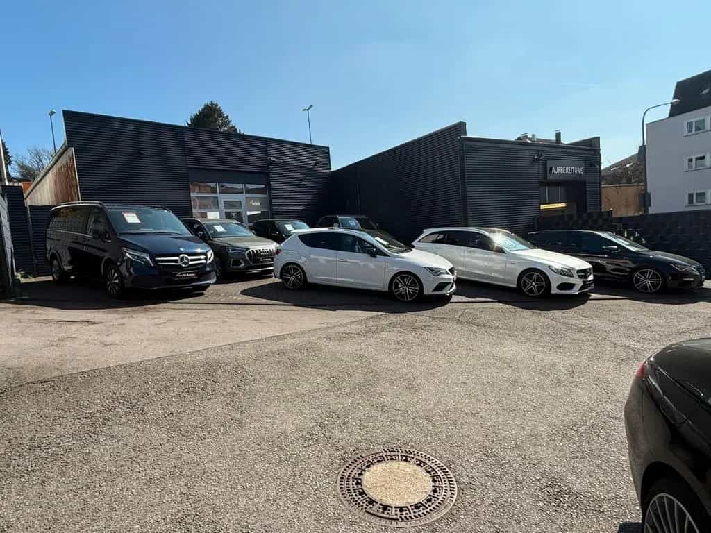 Jaguar XE 20t*1.HAND*S.HEFT*V-LEDER* 10/2016-photo-31