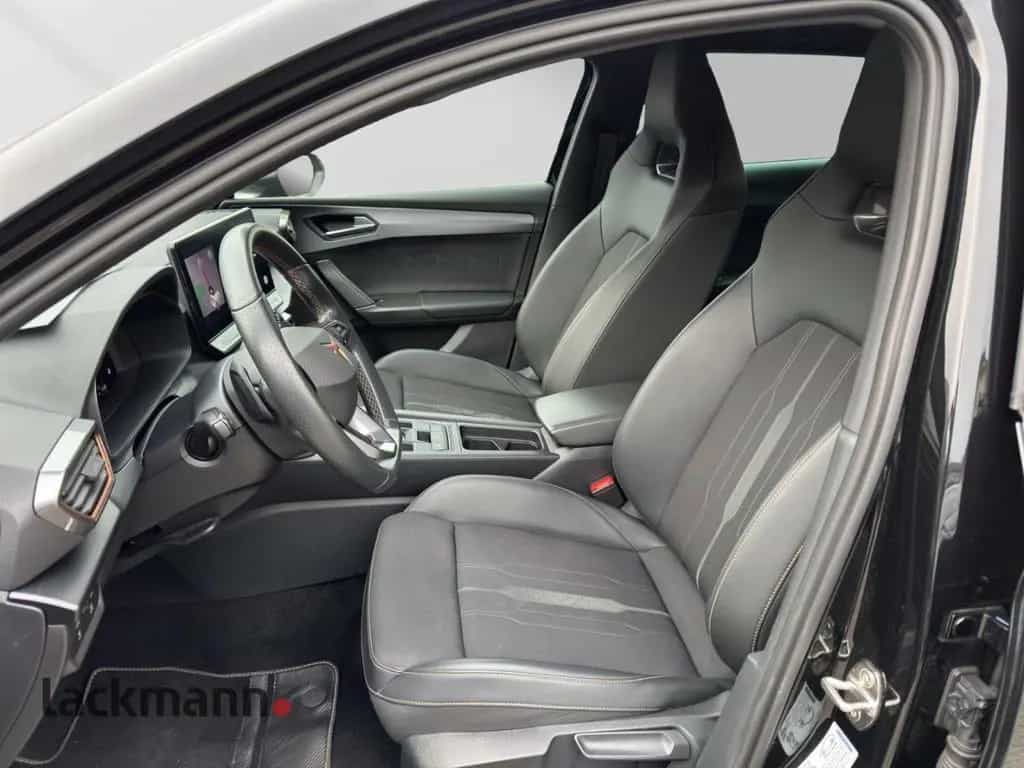 Cupra Leon 2.0 SP VZ*AHK*Kessy*Kamera*CarPlay*Navi* 02/2024-photo-7