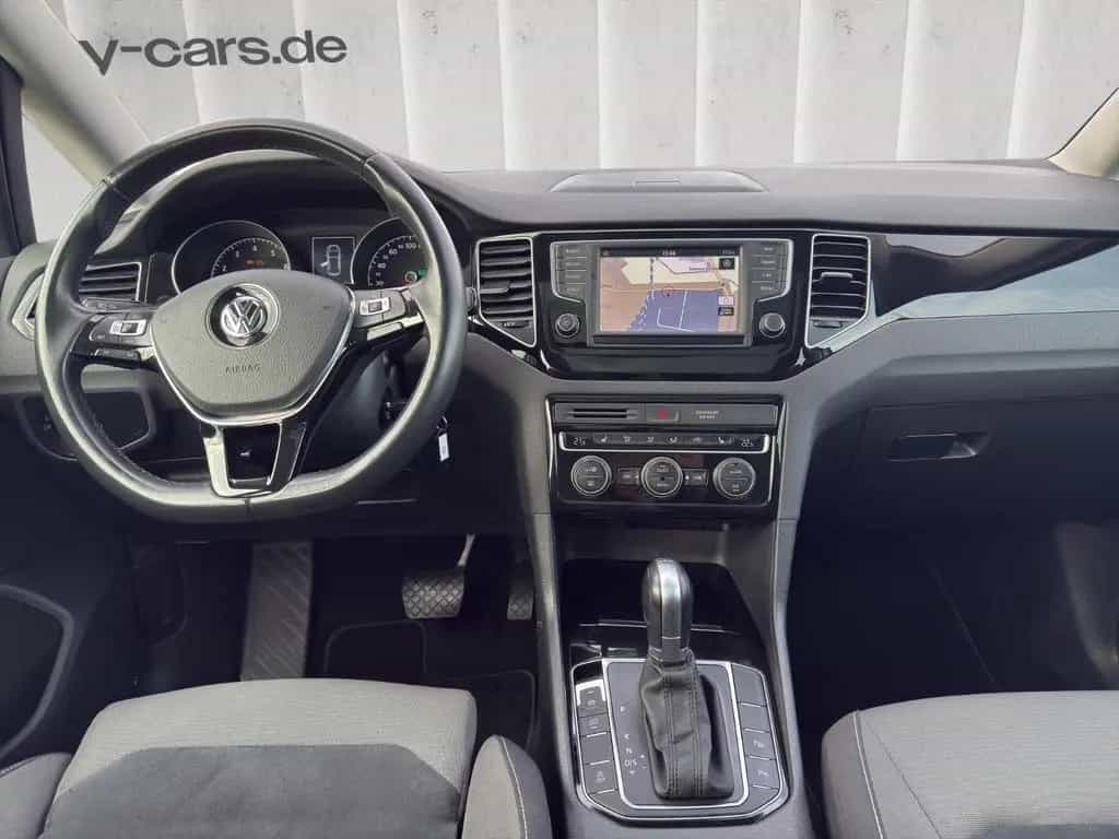 Volkswagen Golf Sportsvan VII Highline*Autom*Pano*Cam*ACC 05/2017-photo-13