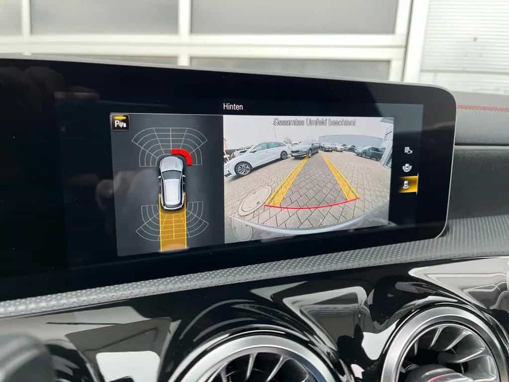 Mercedes-Benz CLA-Class 220 Shooting Brake Aut. AMG-L PANO LED 8FACH 09/2019-photo-31
