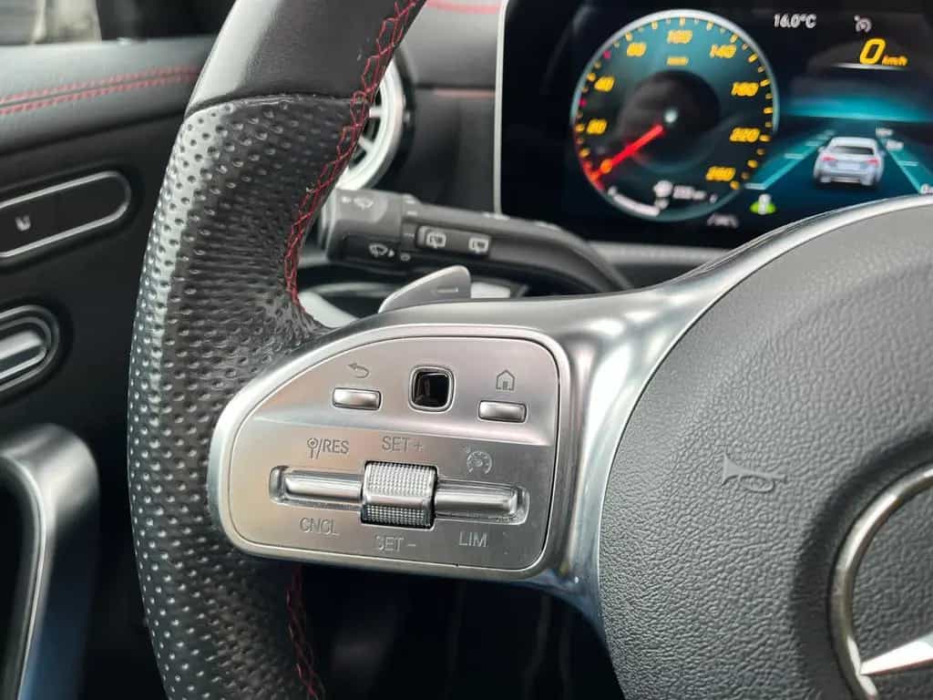 Mercedes-Benz CLA-Class 220 Shooting Brake Aut. AMG-L PANO LED 8FACH 09/2019-photo-39