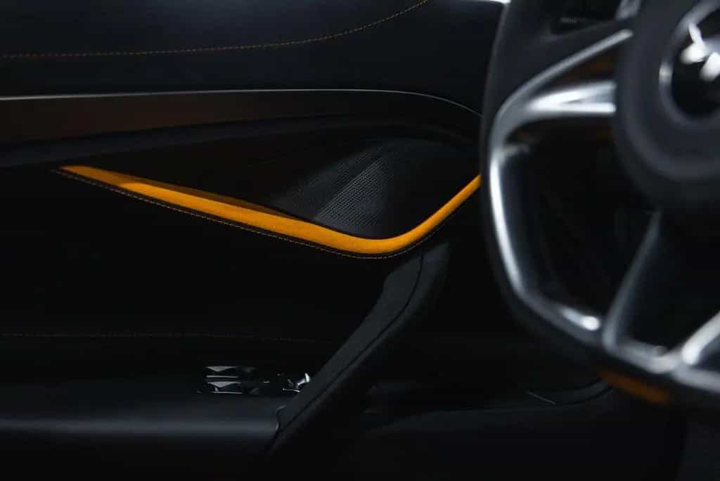 McLaren 750S Spider 01/2026-photo-17