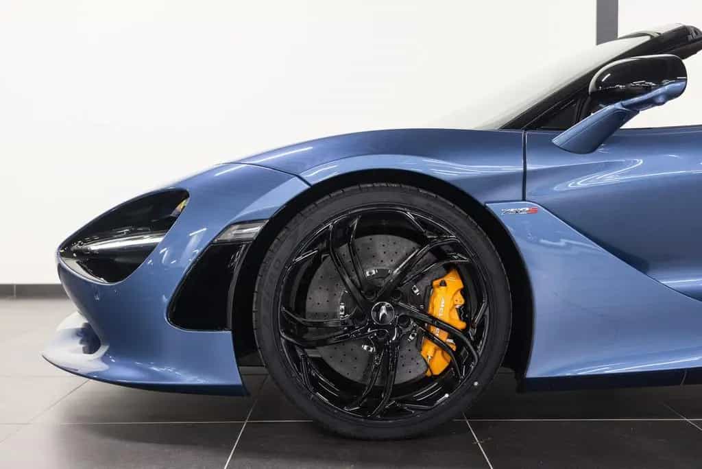 McLaren 750S Spider 01/2026-photo-9
