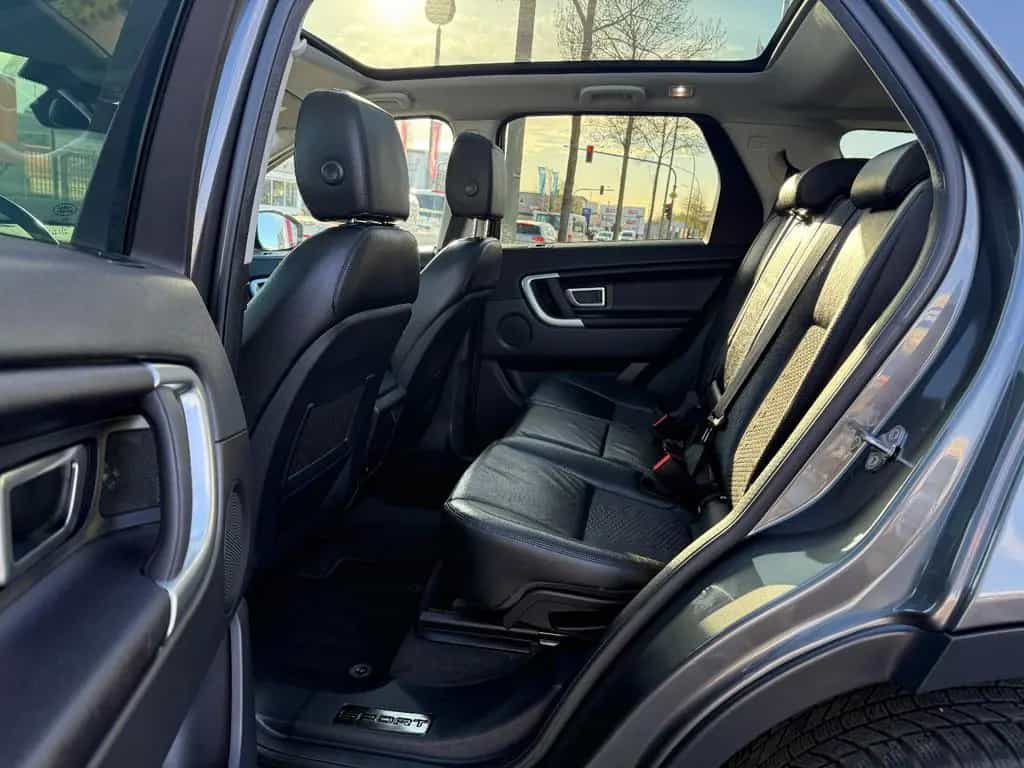 Land Rover Discovery Sport SE AWD 2.0 FINANZIERUNG 03/2018-photo-11