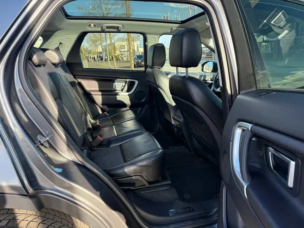 Land Rover Discovery Sport SE AWD 2.0 FINANZIERUNG 03/2018-photo-15