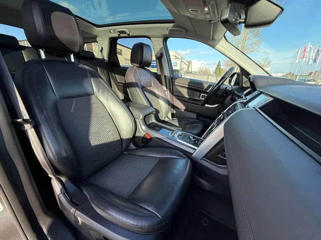 Land Rover Discovery Sport SE AWD 2.0 FINANZIERUNG 03/2018-photo-18