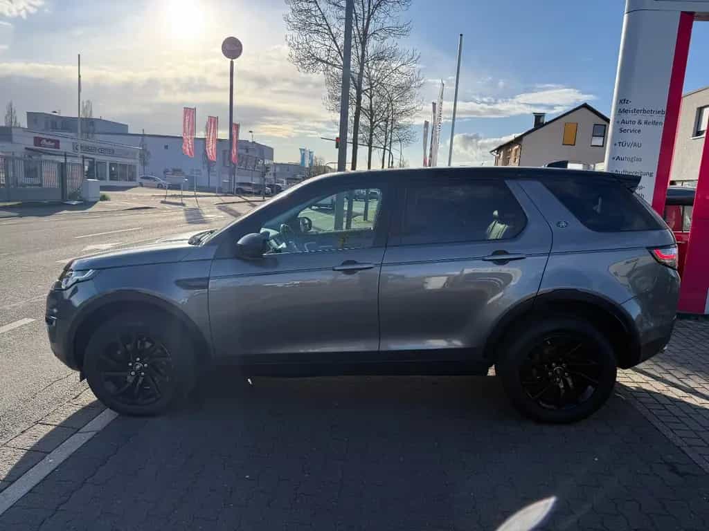 Land Rover Discovery Sport SE AWD 2.0 FINANZIERUNG 03/2018-photo-7