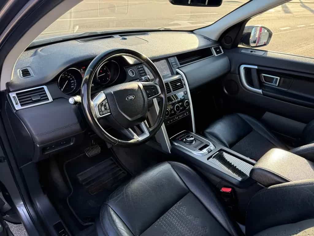Land Rover Discovery Sport SE AWD 2.0 FINANZIERUNG 03/2018-photo-9