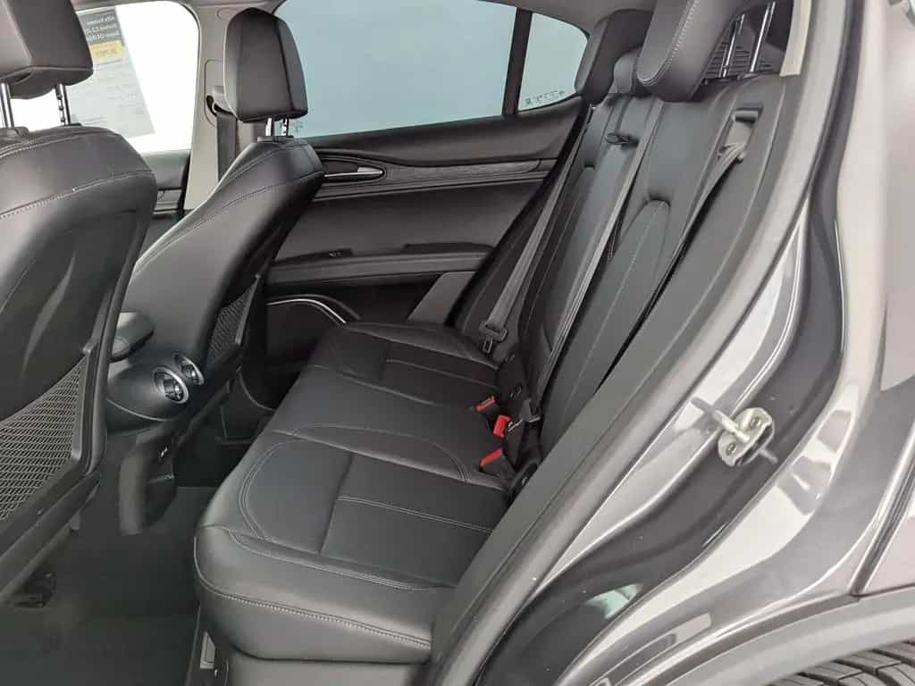 Alfa Romeo Stelvio 2.2 JTDM Super Q4 LEDER+XENON+NAVI+AHK+ 12/2020-photo-16