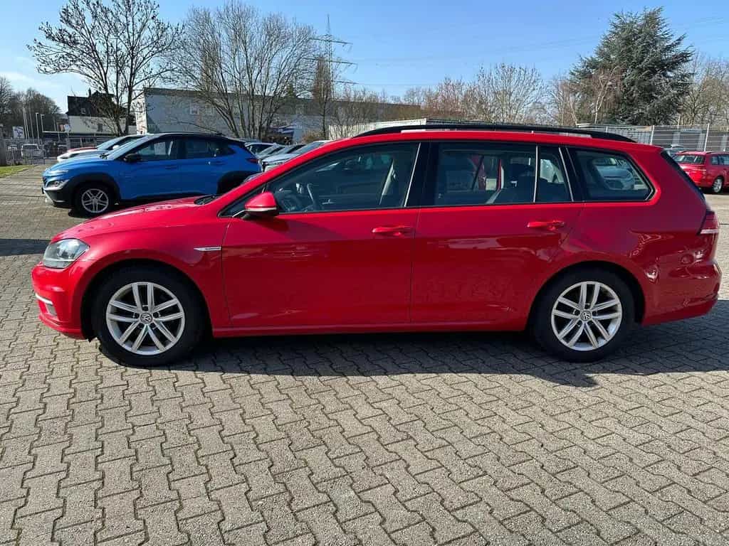 Volkswagen Golf 1.5 16V DSG Kombi Cam ACC APP Connect 07/2019-photo-3