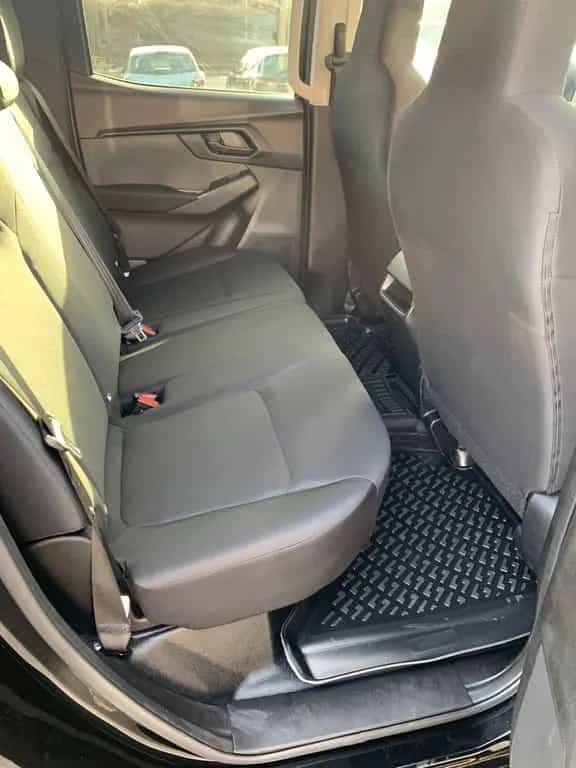 Isuzu D-Max Double Cab 4WD L null-photo-13