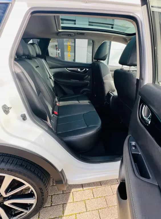 Nissan Tekna Pano Leder Cam Standhzg. 360° Navi AHK 10/2015-photo-18