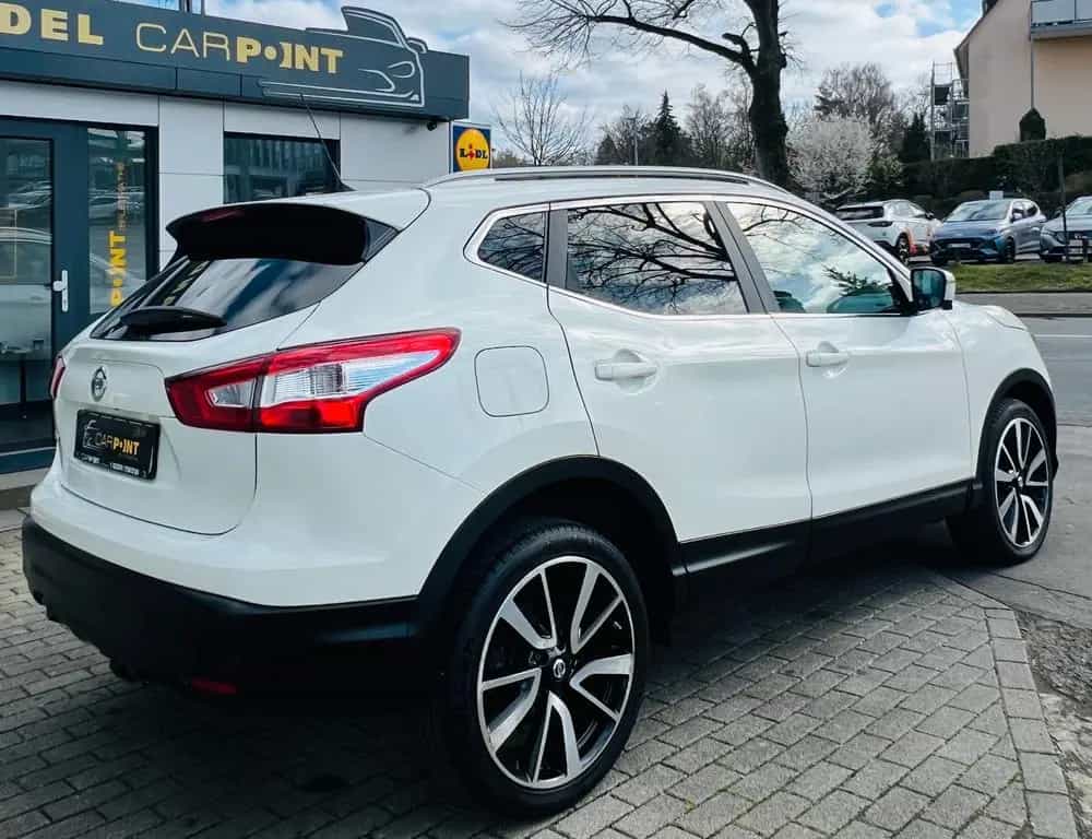 Nissan Tekna Pano Leder Cam Standhzg. 360° Navi AHK 10/2015-photo-31