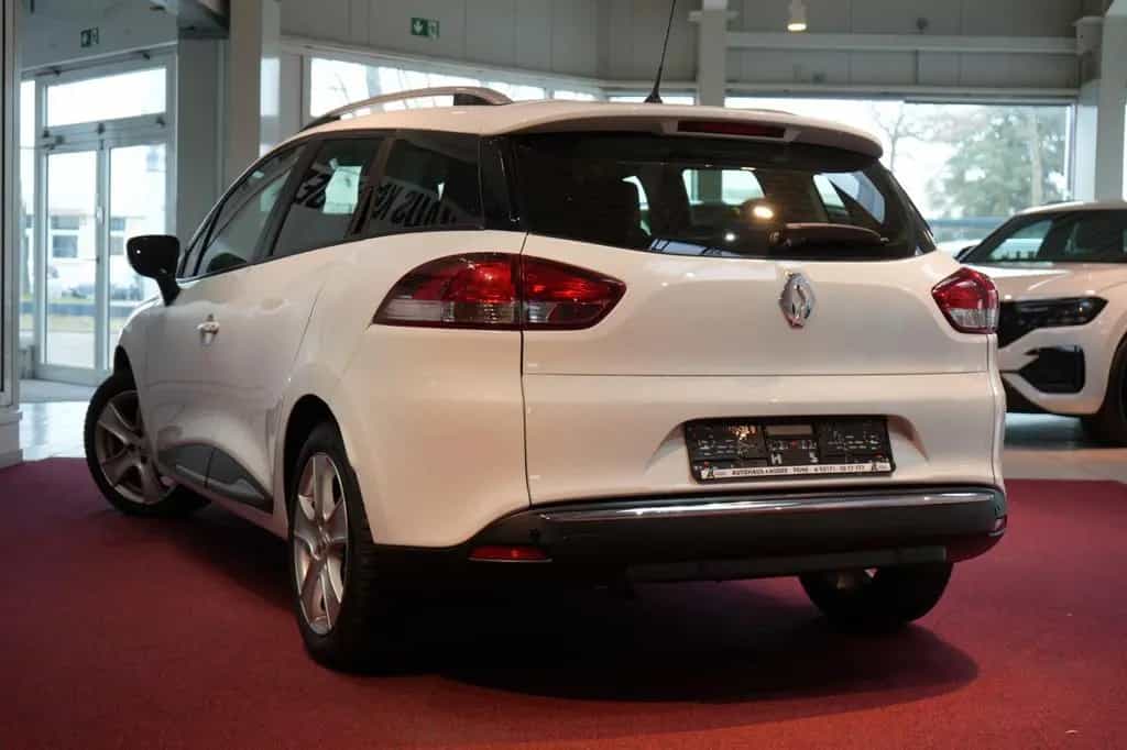 Renault Clio Grandtour Energy TCe 120 EDC Luxe *Klima* 08/2015-photo-1