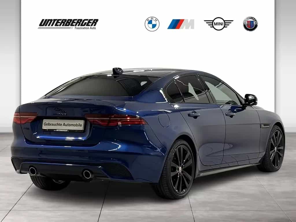 Jaguar XE R-DYNAMIC BLACK P250 01/2023-photo-2