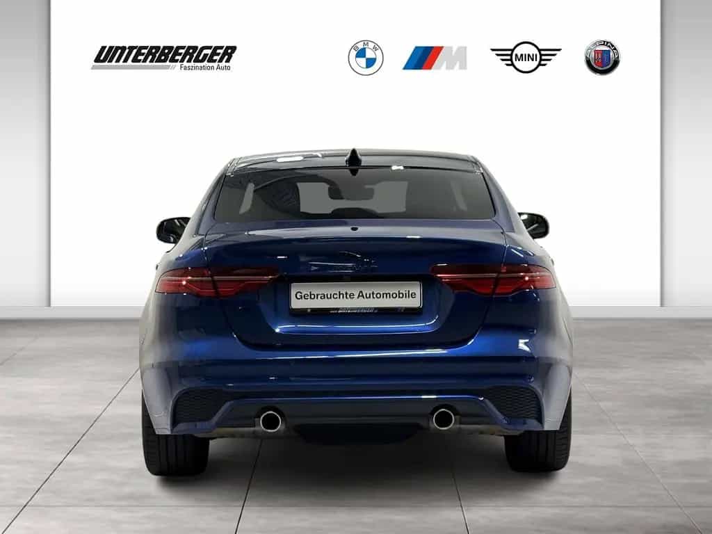 Jaguar XE R-DYNAMIC BLACK P250 01/2023-photo-4