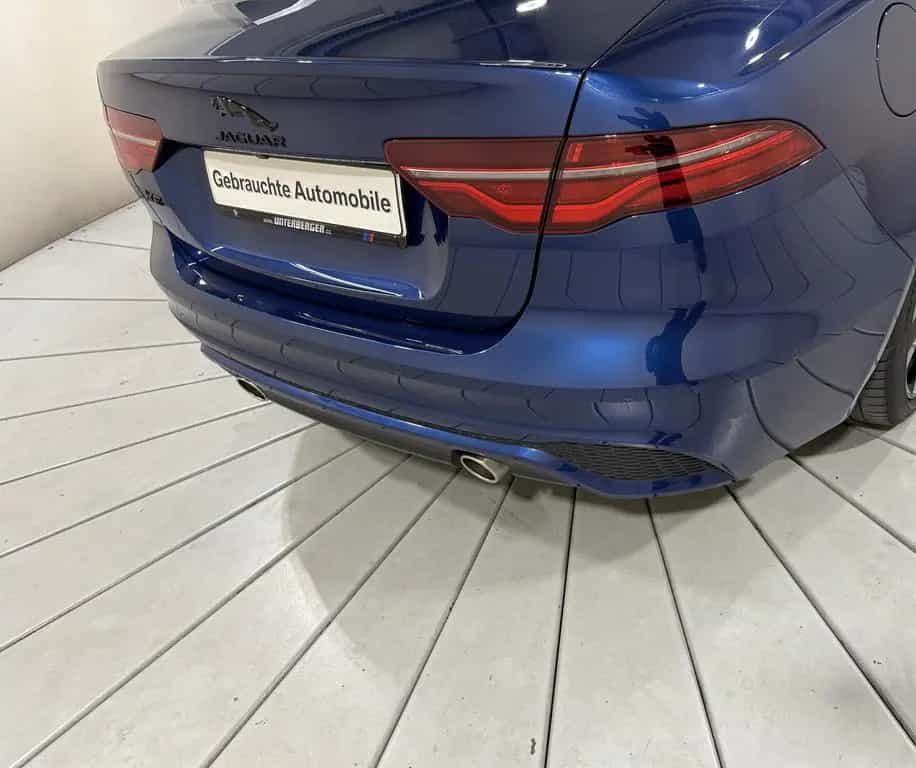 Jaguar XE R-DYNAMIC BLACK P250 01/2023-photo-6