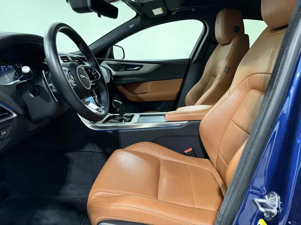 Jaguar XE R-DYNAMIC BLACK P250 01/2023-photo-8