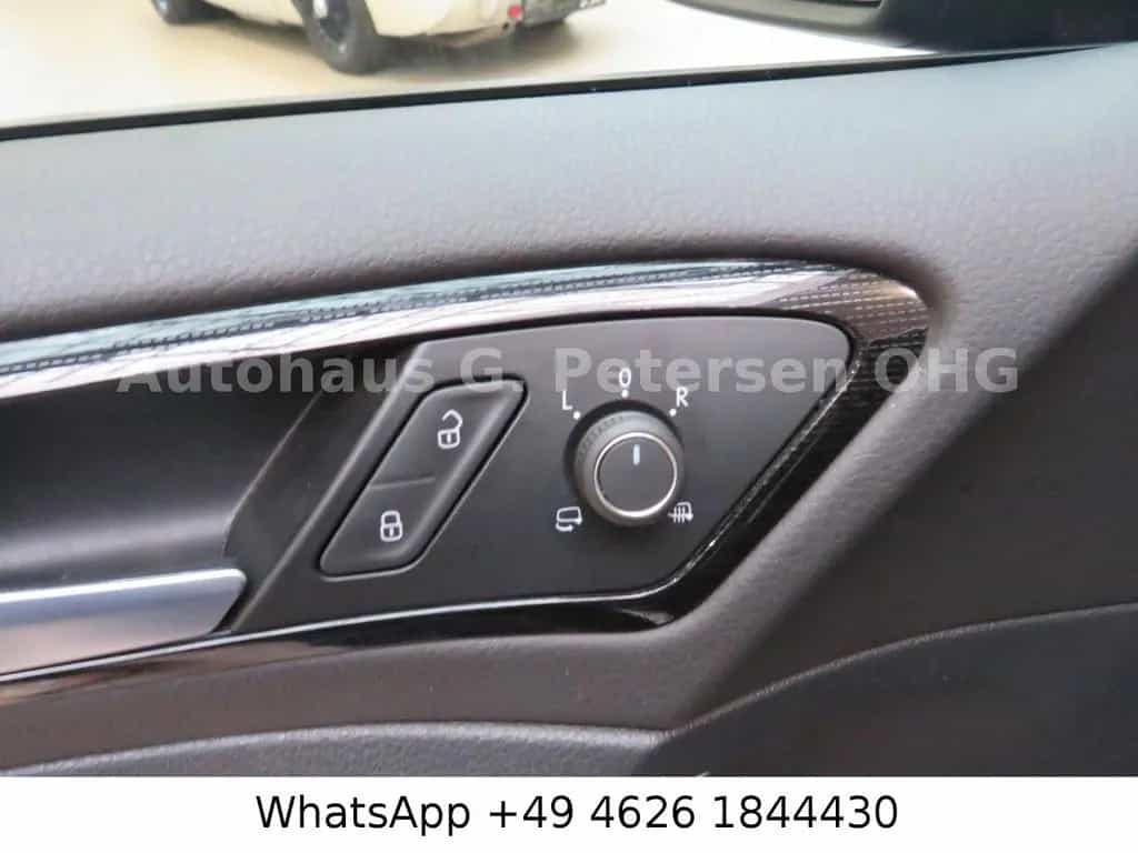 Volkswagen Golf VII Lim.*R-Line*LED*AHK*Navi*ACC*Fernl*LM18 06/2017-photo-10