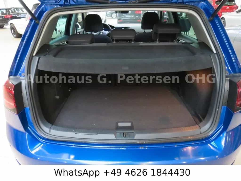 Volkswagen Golf VII Lim.*R-Line*LED*AHK*Navi*ACC*Fernl*LM18 06/2017-photo-19