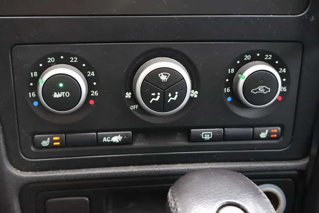 Saab 9-5 Estate 1.9 TiD Linear | Origineel NL | Autom 01/2008-photo-12