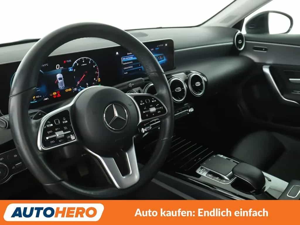 Mercedes-Benz A-Class A 180 Progressive Aut.*NAVI*LED*TEMPO* 06/2019-photo-10