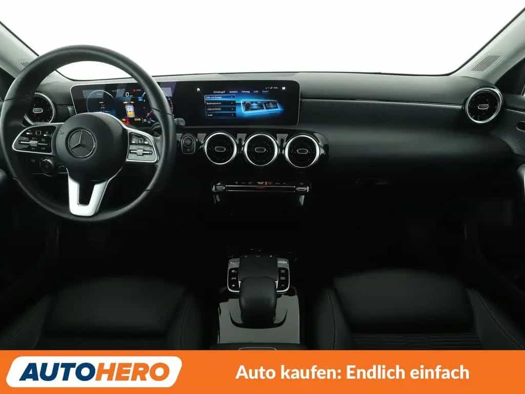 Mercedes-Benz A-Class A 180 Progressive Aut.*NAVI*LED*TEMPO* 06/2019-photo-11
