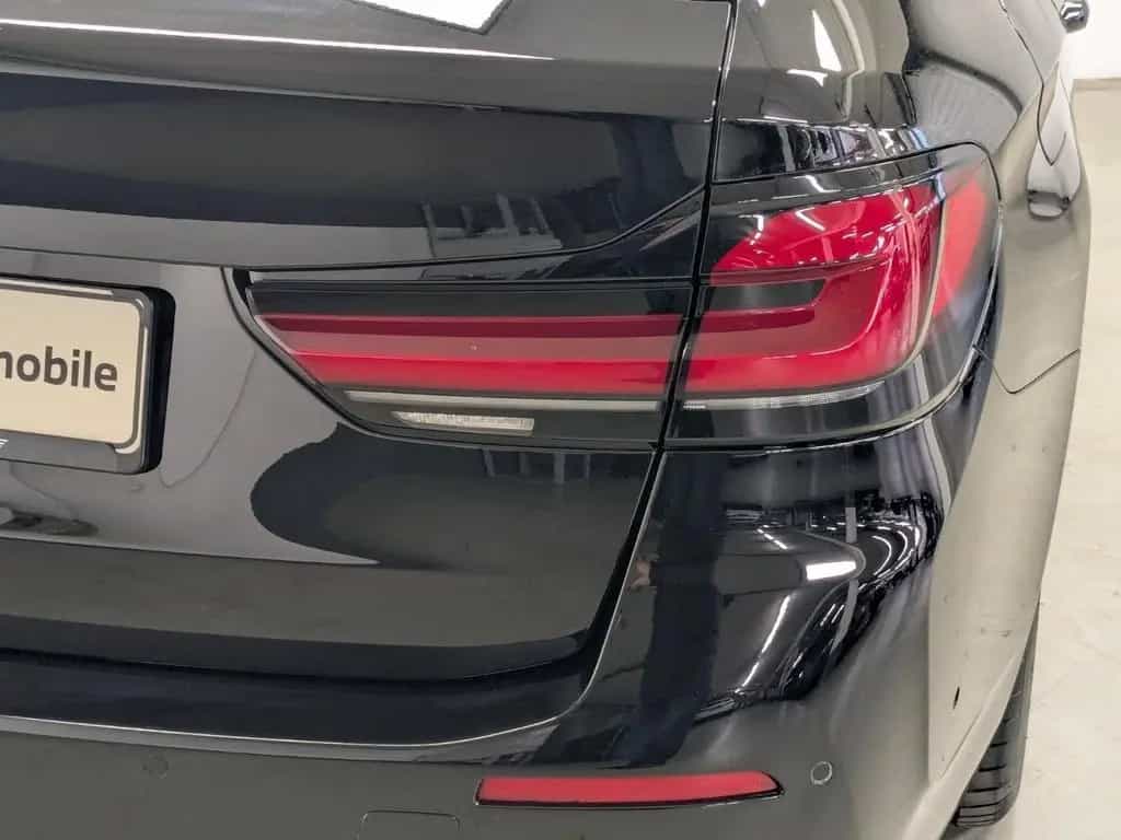BMW 520 d Touring Laser Pano AHK HuD DA Prof H/K PA 01/2023-photo-14
