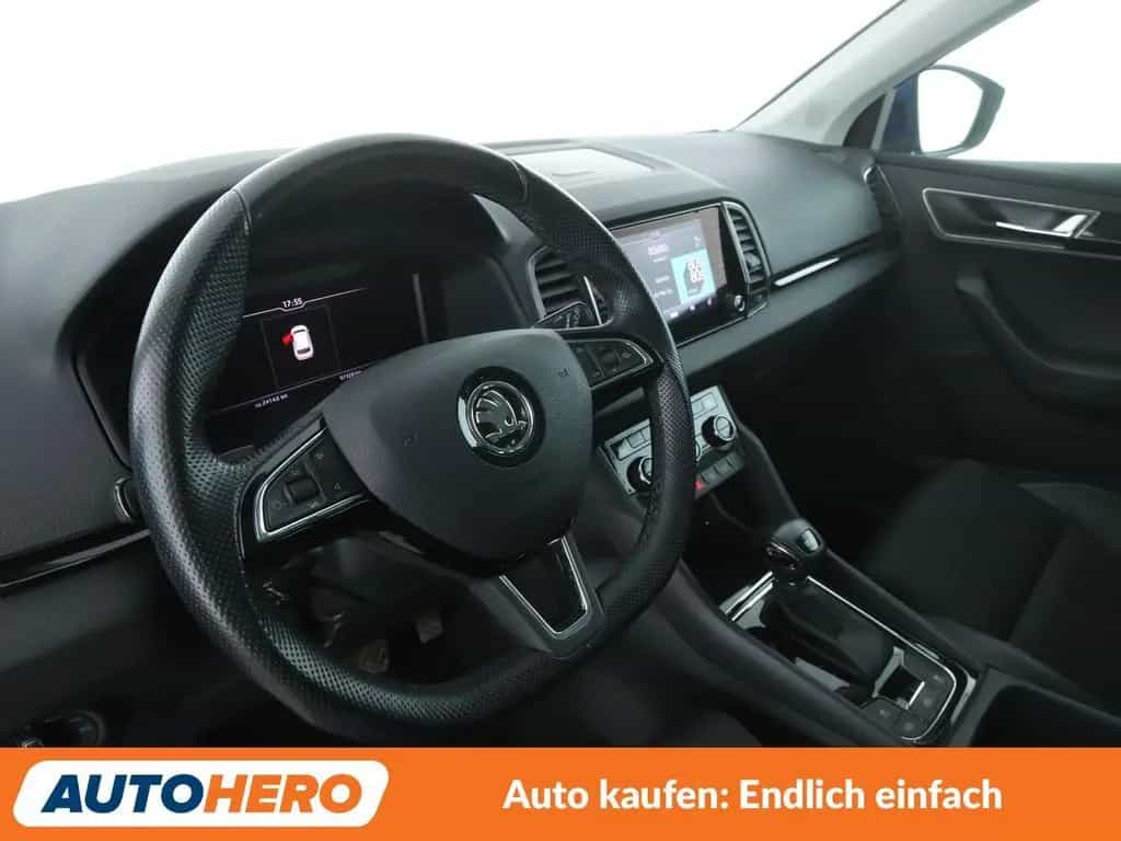 Skoda Karoq 1.5 TSI ACT Style Aut.*AHK*NAVI*LED*ACC* 02/2020-photo-10