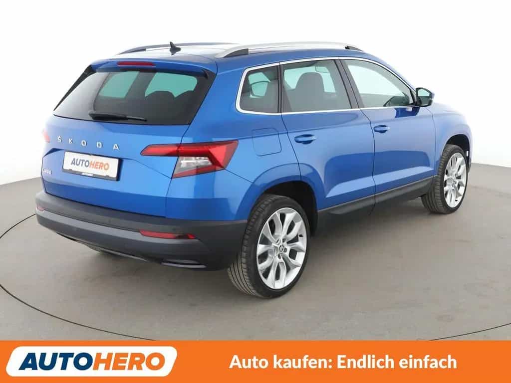 Skoda Karoq 1.5 TSI ACT Style Aut.*AHK*NAVI*LED*ACC* 02/2020-photo-5