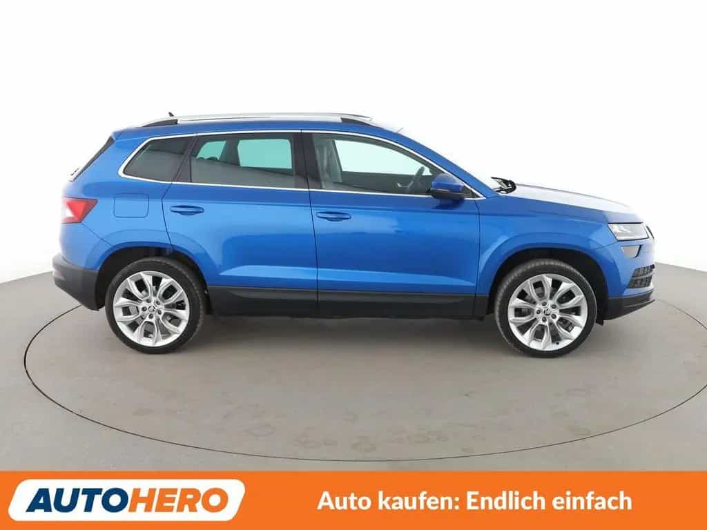 Skoda Karoq 1.5 TSI ACT Style Aut.*AHK*NAVI*LED*ACC* 02/2020-photo-6