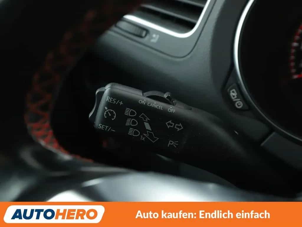 Volkswagen Golf VI 2.0 TSI GTI*NAVI*XENON*TEMPO*PDC* 06/2015-photo-26
