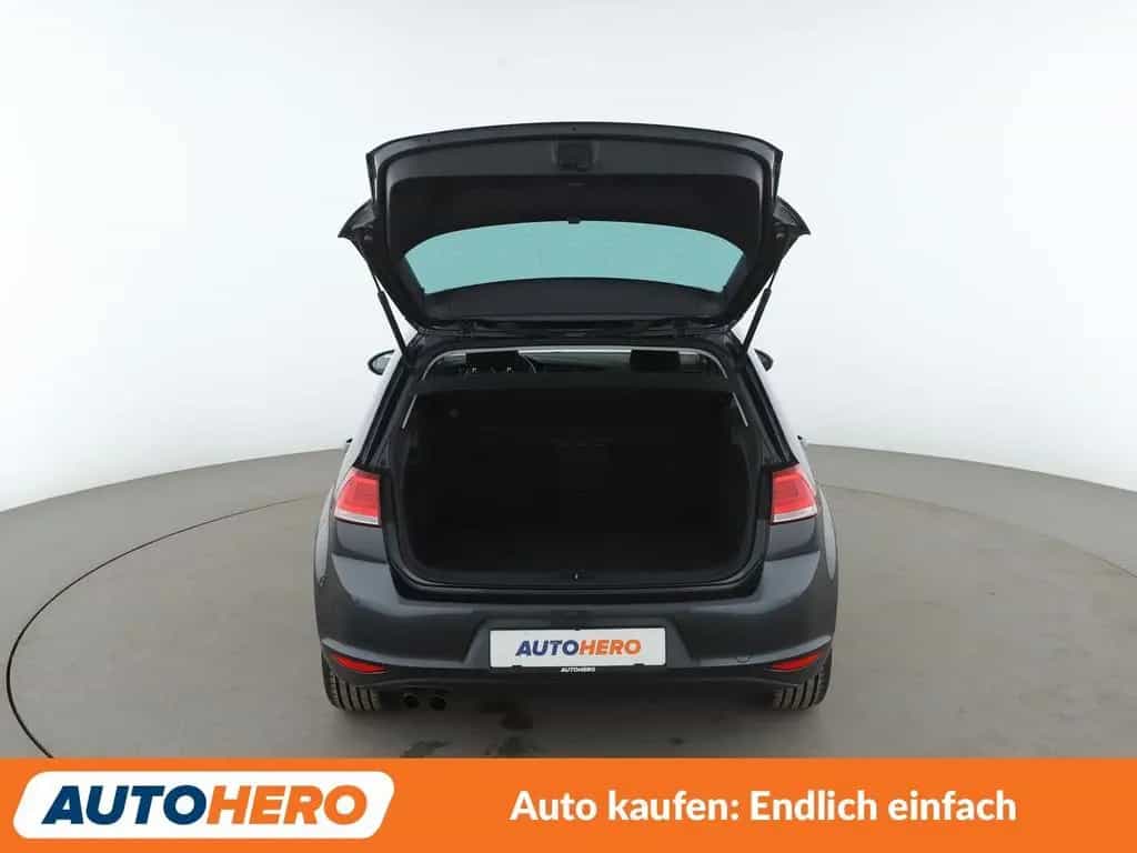 Volkswagen Golf VII 1.4 TSI Allstar BMT*NAVI*TEMPO*PDC*SHZ* 07/2016-photo-14