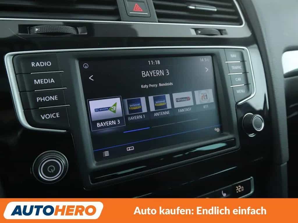 Volkswagen Golf VII 1.4 TSI Allstar BMT*NAVI*TEMPO*PDC*SHZ* 07/2016-photo-18