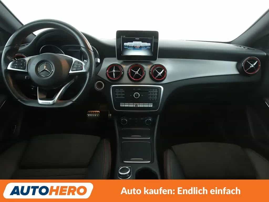 Mercedes-Benz CLA-Class 250 AMG Line Aut.*NAVI*LED*TEMPO*PANO*PDC* 08/2017-photo-11