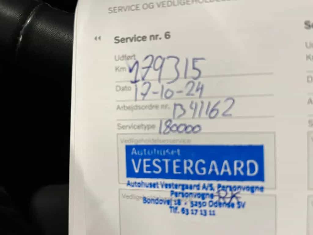Volvo V60 Kombi Momentum Pro 12/2021-photo-18