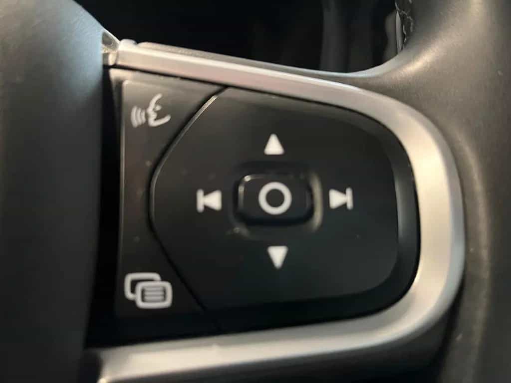 Volvo V60 Kombi Momentum Pro 12/2021-photo-20