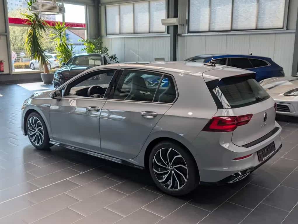 Volkswagen Golf 1.5 TSI OPF R-Line 8-fach 1.Hand 11/2021-photo-1