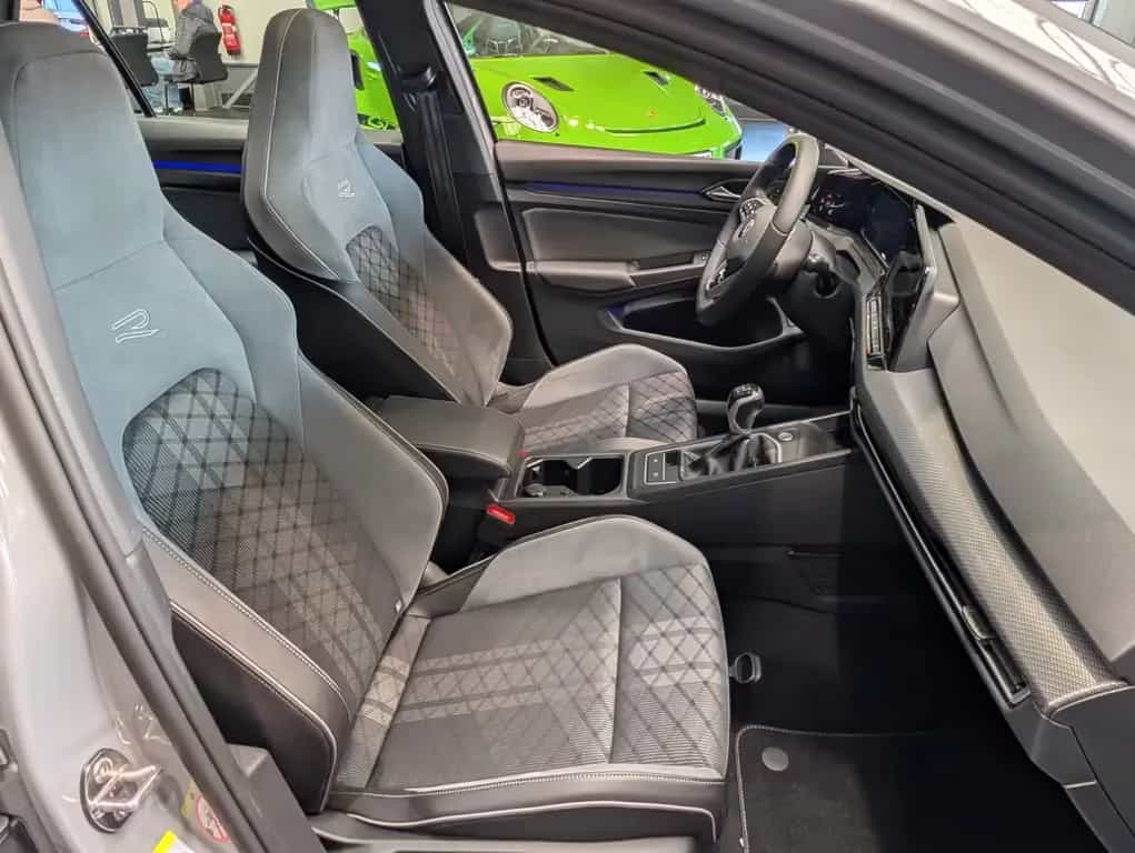 Volkswagen Golf 1.5 TSI OPF R-Line 8-fach 1.Hand 11/2021-photo-10