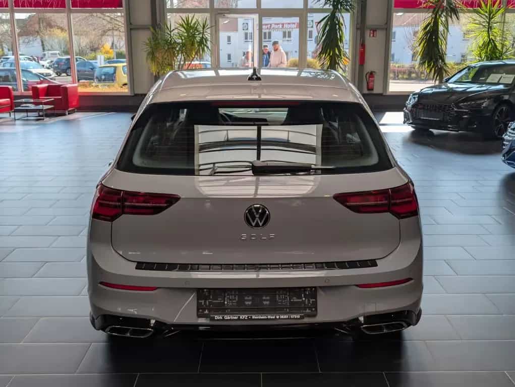 Volkswagen Golf 1.5 TSI OPF R-Line 8-fach 1.Hand 11/2021-photo-3